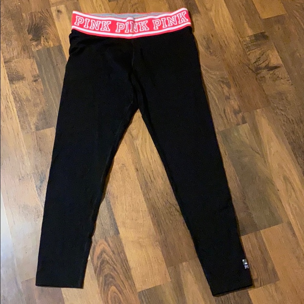 BRAND NEW Pink leggings - size L